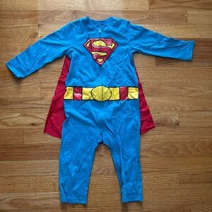 Adorable and comfortable kids Superman costume.